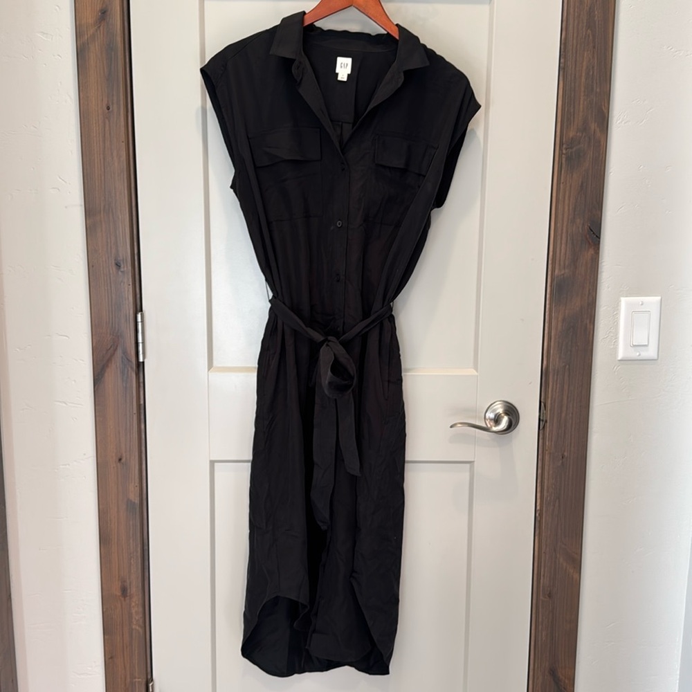Gap women’s dress. Size small